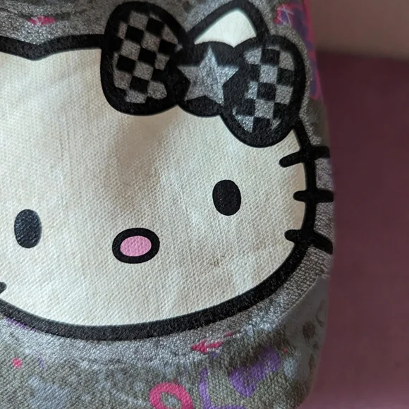 hello kitty purse
